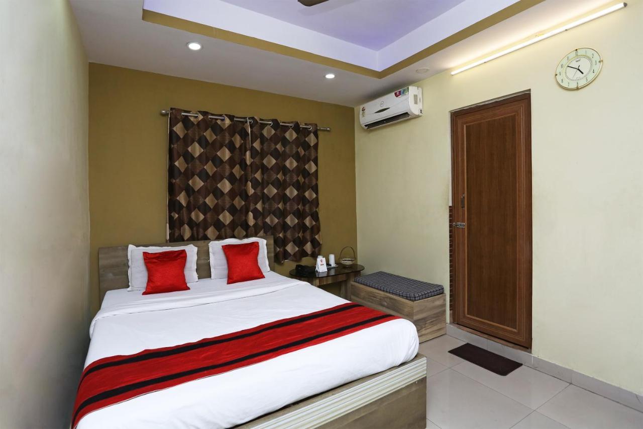 Hotel O Pratiksha Guest House Calcutta Exterior foto
